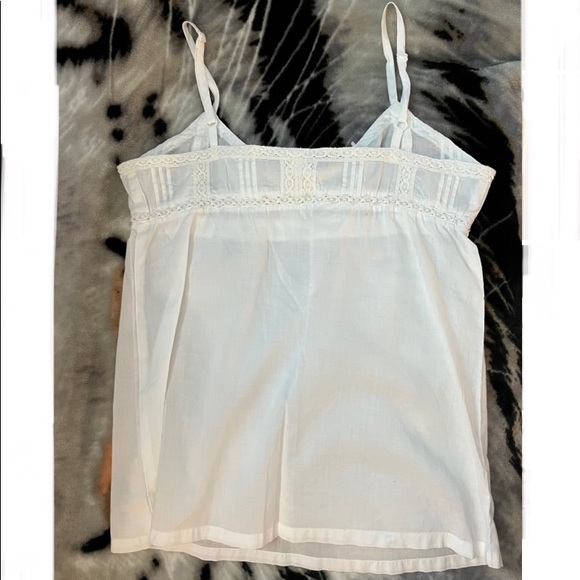 Women’s Old Navy pajama set - Picture 3 of 8